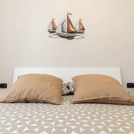 Casa Mary 2 - 80 Mt Dal Mare - Centro Storico Varazze