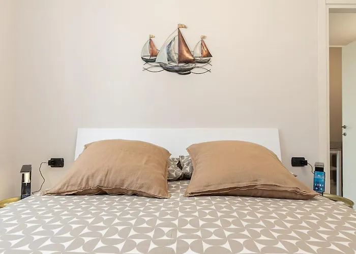Casa Mary 2 - 80 Mt Dal Mare - Centro Storico فاراتسي
